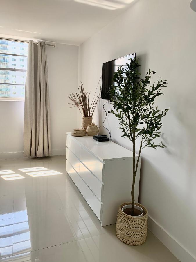Miami Sunny Isles Ocean Reserve 704 Exterior photo